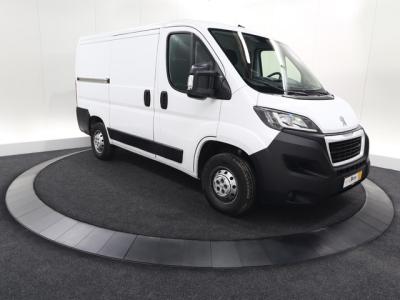 Financial Leas Peugeot Boxer 330 2.2 BlueHDi 120 L1H1 Premium