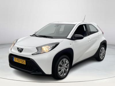 Financial Leas Toyota Aygo X 1.0 VVT-i MT Play