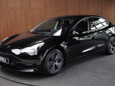 Financial Lease Tesla Model 3 Standard
