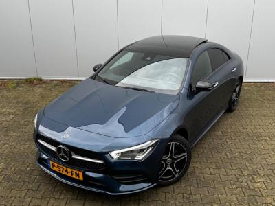 Financial Lease Mercedes-Benz CLA-Klasse CLA 250e PREMIUM AMG PANORAMADAK AMBIANCE VERLICHTING NAP NEDERLANDSE AUTO