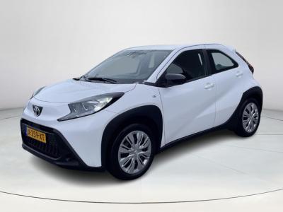 Financial Leas Toyota Aygo X 1.0 VVT-i MT Play