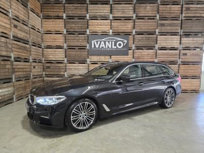 Financial Leas BMW 5 Serie Touring 520i High Executive Leder Pano Led HUD Memory M sport 19"LM