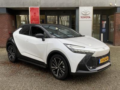 Financial Leas Toyota C-HR 2.0 Plug-in Hybrid 220 Première Edition