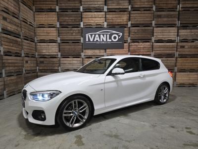 Financial Leas BMW 1-serie 118i Executive M sport Navi Full LED PDC Clima Cruise 18"LM