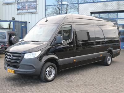 Financial Leas Mercedes-Benz Sprinter 317 CDI L3H2 RWD