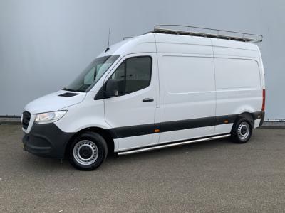 Financial Leas Mercedes-Benz Sprinter 311 2.2 CDI L2H2 Automaat Airco 3 Zits Imperiaal Trap Trekhaak 2000 kg