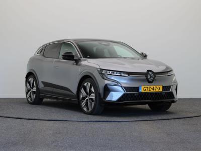 Financial Leas Renault Mégane E-Tech 220pk Comfort Range Iconic 60 kWh