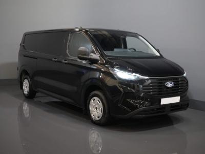 Financial Lease Ford Transit Custom 2.0 TDCI 135 pk Aut. L2 BPM VRIJ! 5J