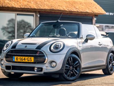 Financial Leas MINI Cabrio Cooper S Chili
