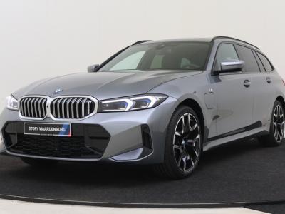 Financial Leas BMW 3 Serie Touring 330e High Executive M Sport Automaat