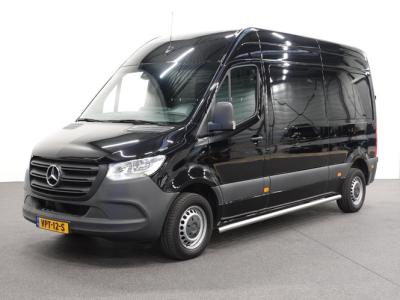 Financial Leas Mercedes-Benz Sprinter L2H2