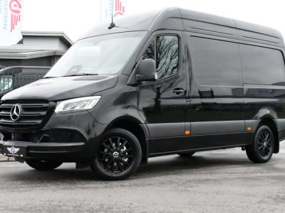 Financial Leas Mercedes-Benz Sprinter 319 1.9 CDI L2H2 Pro Black Edition