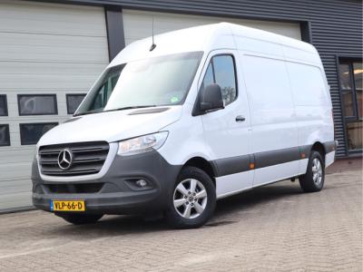Financial Leas Mercedes-Benz Sprinter 315 CDI 1.9 Automaat L2H2 RWD - Camera - Navi - MBUX